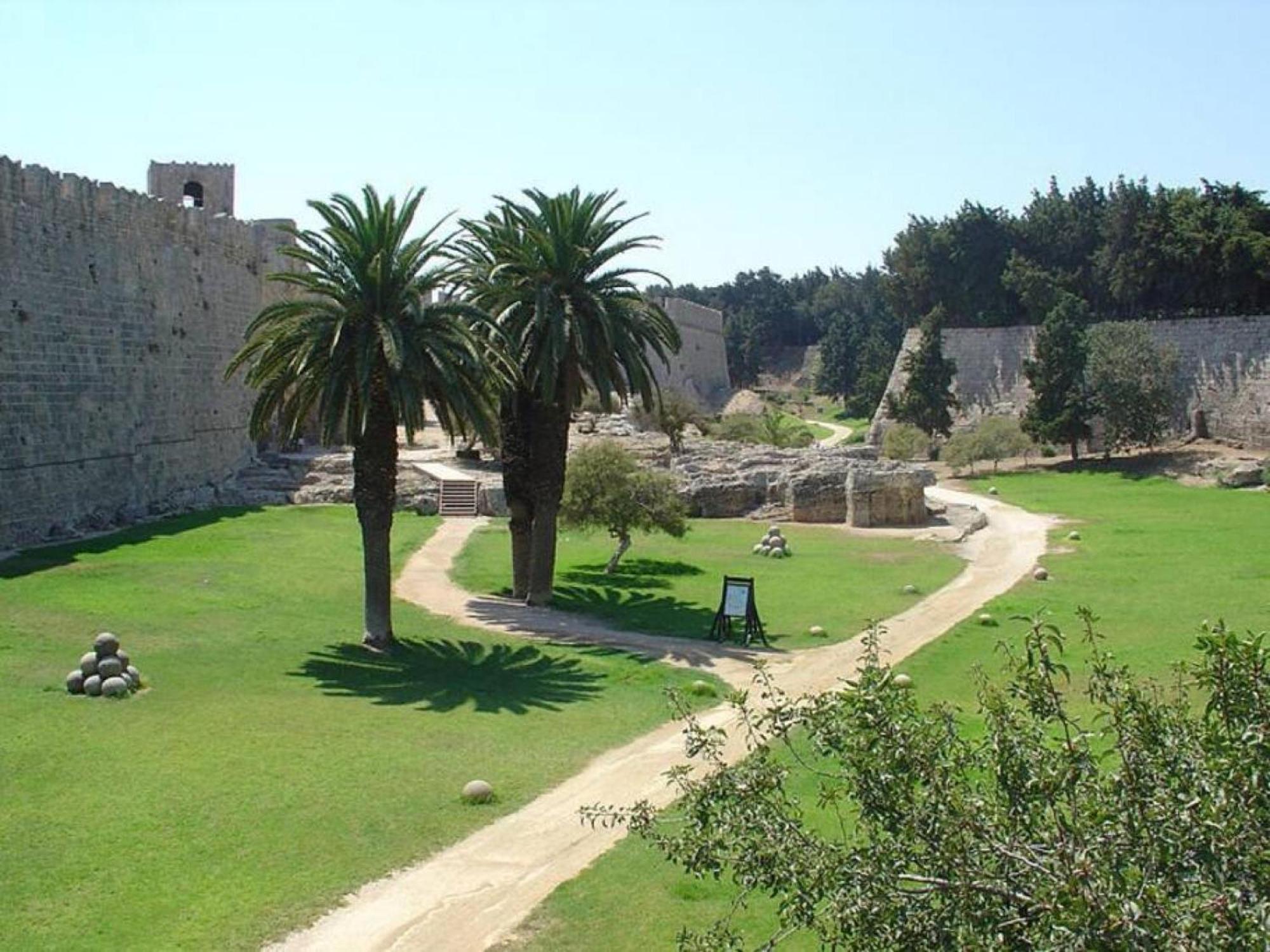 Villa Megiston House In Old Town Rhodes à Rhodes City Extérieur photo