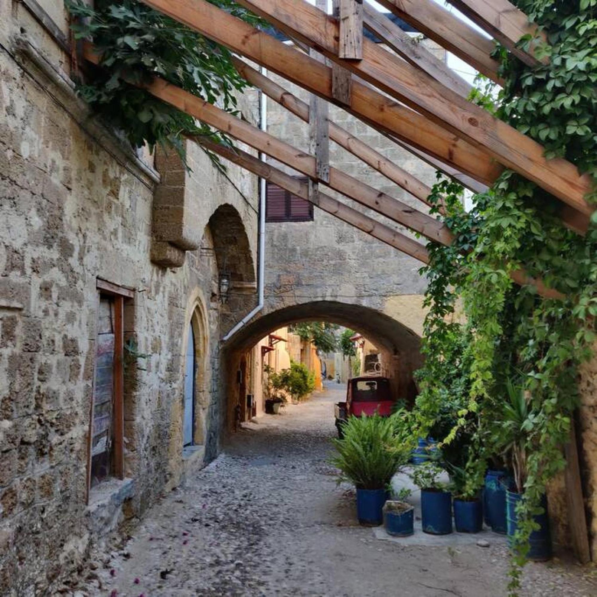 Villa Megiston House In Old Town Rhodes à Rhodes City Extérieur photo